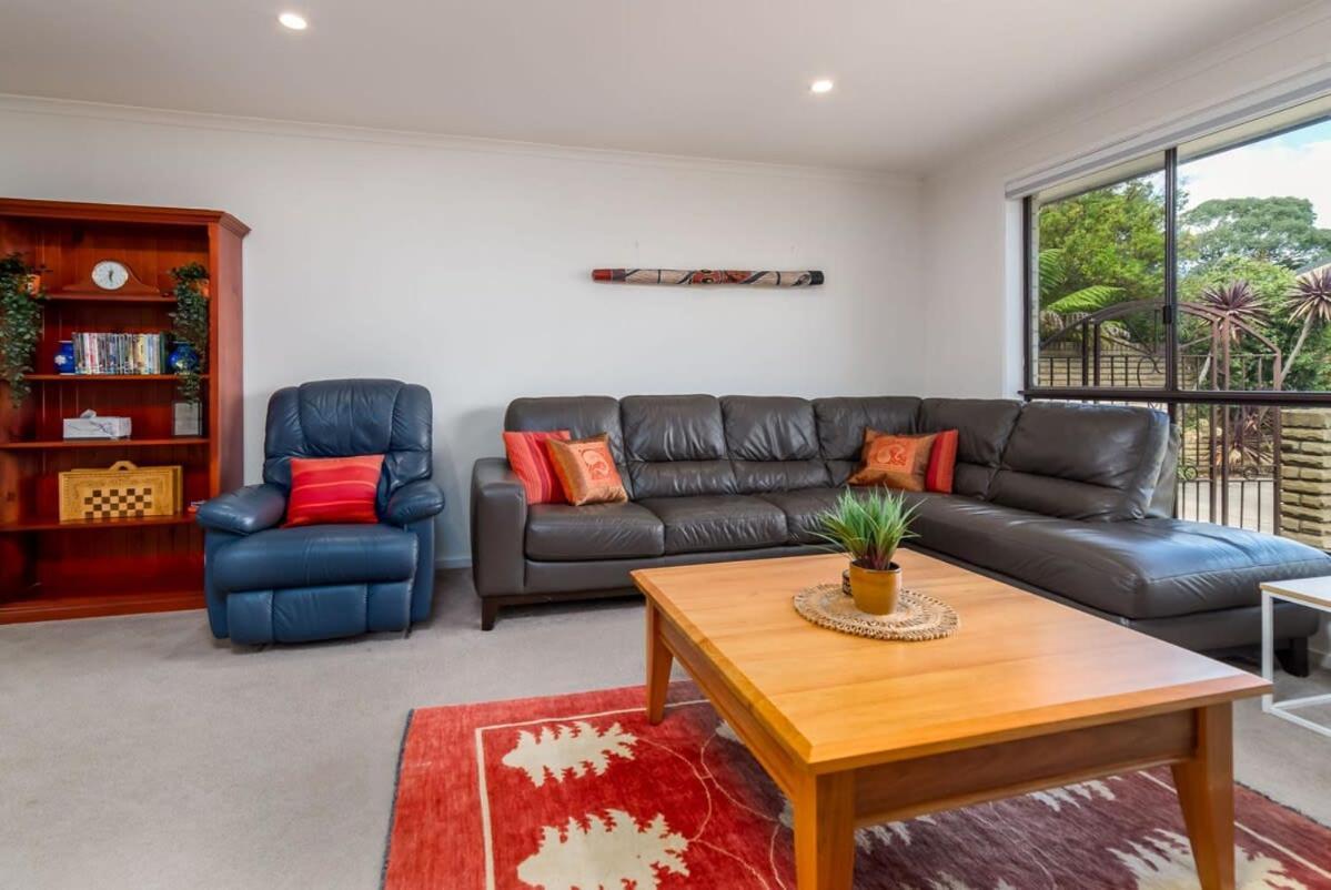 Spacious And Restful Holiday Home With Backyard Weetangerra Dış mekan fotoğraf